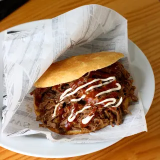 Arepa Rellena Con Esmechada