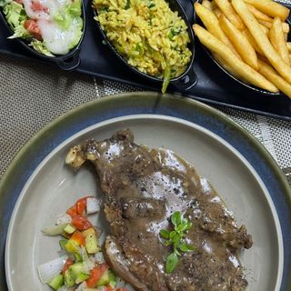 Côte à l'os de veau sauce au choix