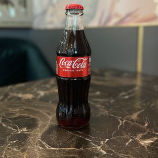 Кола скло