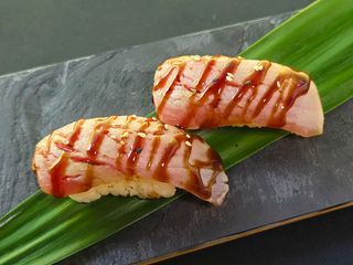 533. Nigiri Atún Tostado