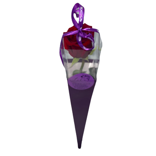 Trandafir rosu în con