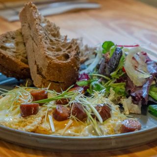 Huevos Fritos Chistorra