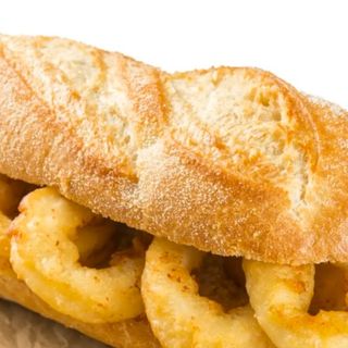 Bocadillo De Calamares A La Romana
