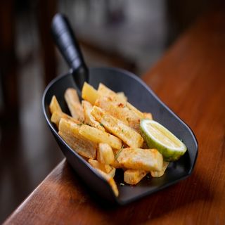 Bumonde Hand cut Chips