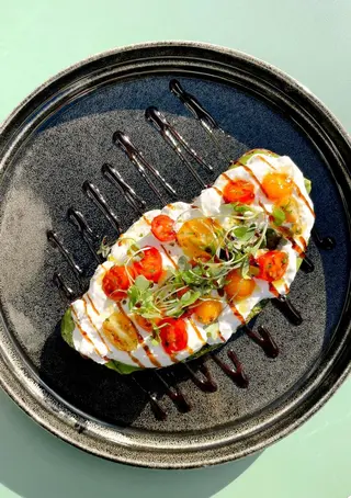 Mmm burrata