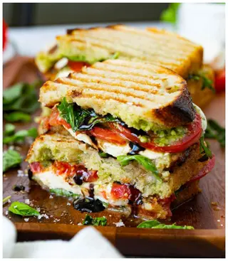 Caprese Sandwich