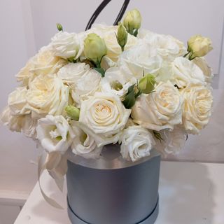 Bukiet z róży eustomy 