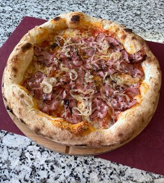 Pizza Piamontesa 