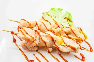 50. Spiedini di cosce di pollo con salsa teriyaki
