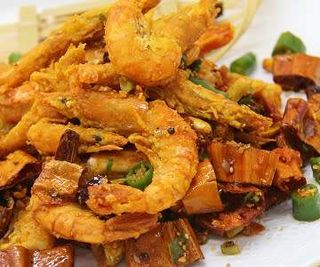 Crispy Prawns With Sichuan Chilli and G Nuts