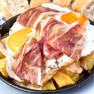 Huevos Estrellados Con Jamón Ibérico