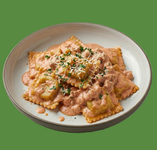 Raviolo in salsa rosa