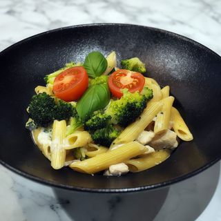 Pollo e Broccoli alla Crema di Grana