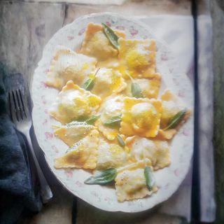 Ravioli ricotta e spinaci