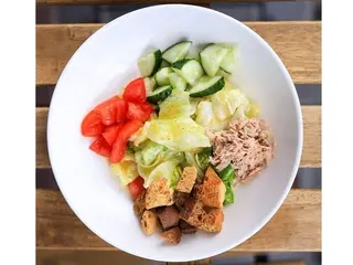 Салат з тунцем (220g)