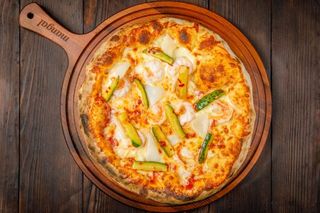 Pizza cu creveți KimChi