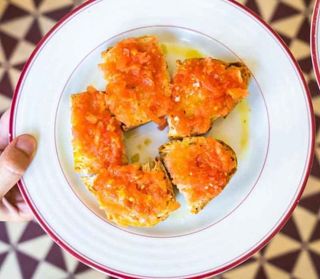 Pão de Alho com Tomate