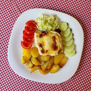 Pileće rolnice sa prilogom