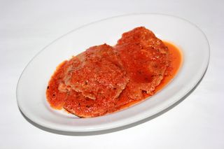 Fettine di vitello alla pizzaiola