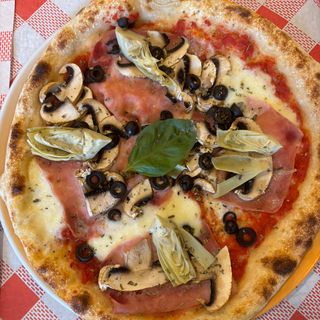 Pizza Capricciosa (33 Cm.)