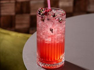 Коктейль трояндовий Б/А (320мл)