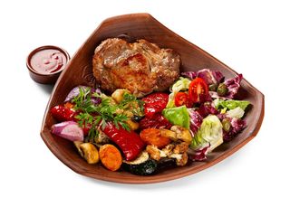 Chuleton o entrecot de cerdo con verduras (150/180/90g)