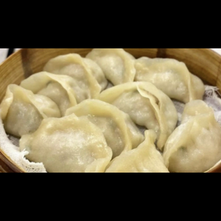 Raviolis Chinos Al Vapor (10 unds.)