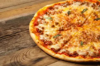 Pizza Bolognaise
