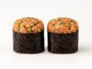 Gunkan łosoś 2 szt (100g)
