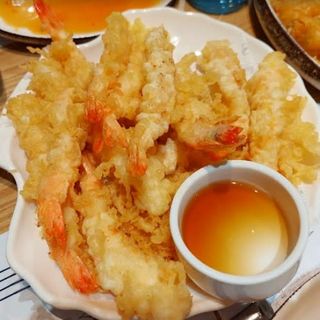 41. Tempura de gambas 6u