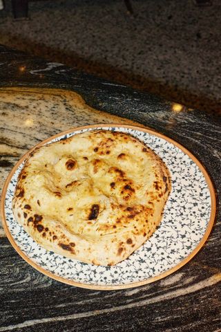 Focaccia cu parmezan