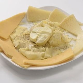 Queso Variado