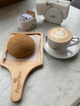 Pappa's Signature Bun + A drink