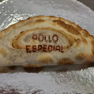 Empanada de pollo 
