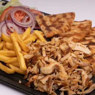 Grčki Gyros na tanjiru - pileći
