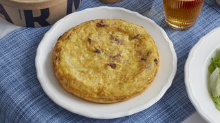 Tortilla Velazqueña con cebolla