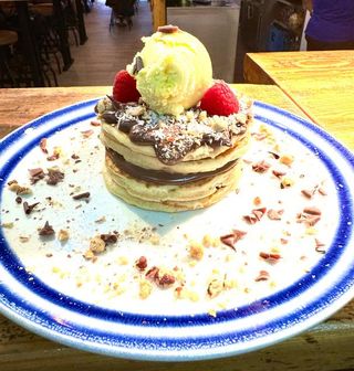 Pancake Con Nutella Y Coco