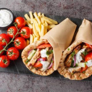 Pita greca chicken