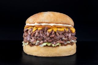 Чили Кон Карне с картофки и Coca-cola