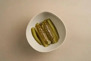 PEPINILLOS MARINADOS (TAPA)/огурчики бочковые