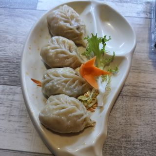 114 Ravioli di verdure al vapore 4 pezzi