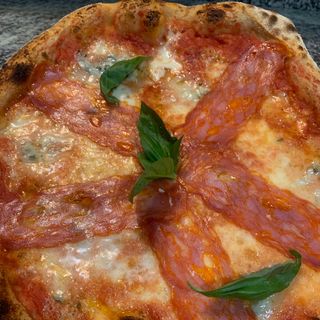 Spianata e gorgonzola