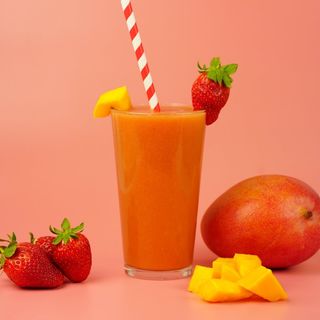 Smoothie Fresa y Mango(500 ml)