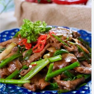 Plato De Carne De Ternera Con Jengibre