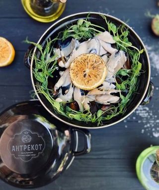 Мідії у вершковому соусі