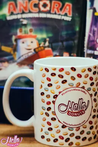 8 Donuts + 1 cana personalizata Hello Donuts by Imprinto