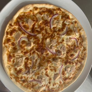 pizza atún (mediana)
