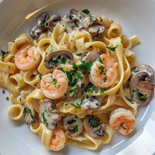 Tagliatelle Crevette Crème Champignon