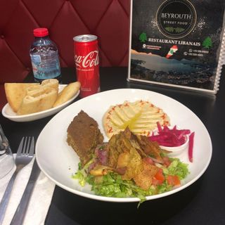  Plat  du jour Kébbé au four