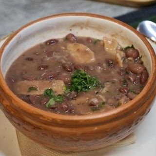 Պոչով ապուր